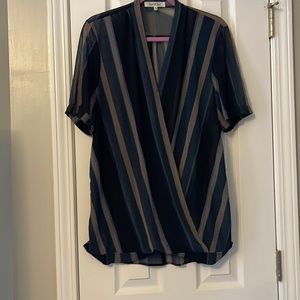 Eden & Olivia blouse stretchy chiffon sheer fabric